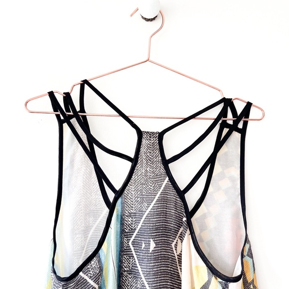Silk Flowy Tank - Aryn K. Women's Size Medium - Picture 8 of 16